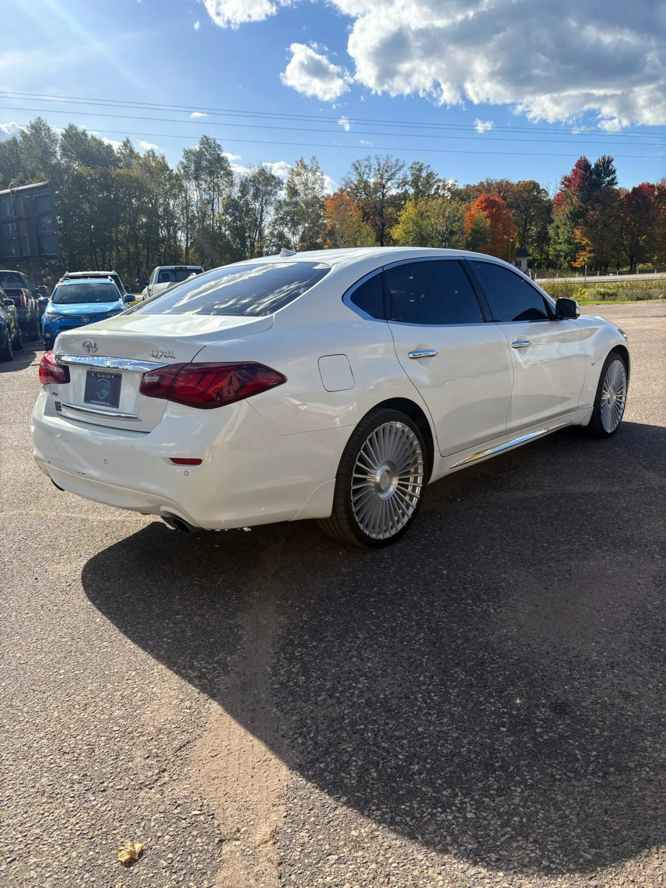 Used 2015 INFINITI Q70 L 3.7 AWD/4WD image 5