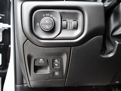 New 2026 RAM 1500 Laramie image 28