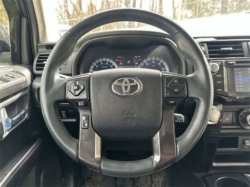 Used 2019 Toyota 4Runner TRD Off-Road Premium image 8