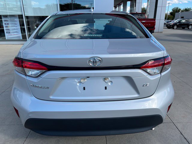 Used 2024 Toyota Corolla LE FWD image 6