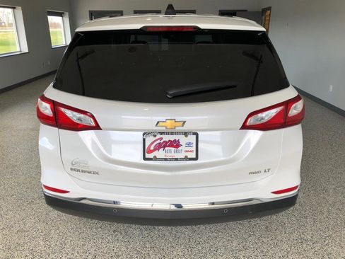 Used 2019 Chevrolet Equinox LT image 3