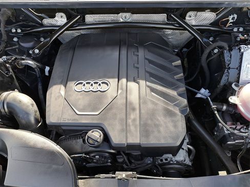 Used 2023 Audi Q5 2.0T Premium w/ Convenience Package image 34