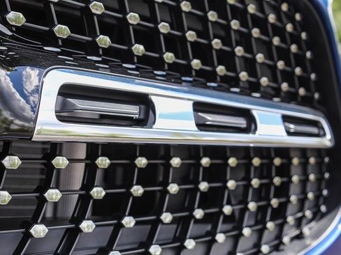 Used 2024 Mercedes-Benz GLA 250 4MATIC image 19