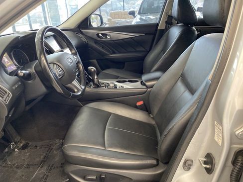 Used 2015 INFINITI Q50 Premium w/ All Weather Package image 13