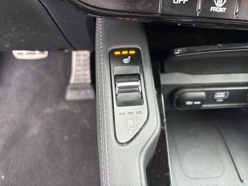 Used 2023 Kia Telluride SX image 37