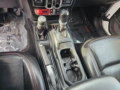 Used 2021 Jeep Wrangler Unlimited Rubicon w/ Uconnect 4C Nav & Sound Group image 24