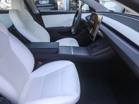 Used 2025 Tesla Model 3 Long Range RWD image 15