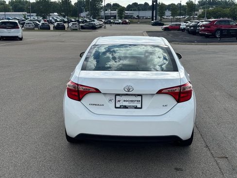 Used 2019 Toyota Corolla LE FWD image 34