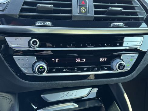 Used 2021 BMW X4 xDrive30i w/ Premium Package image 29
