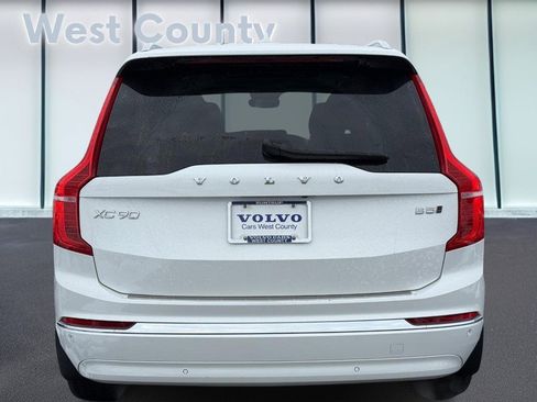 Certified 2023 Volvo XC90 B5 Plus w/ Protection Package Premier image 6