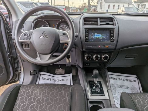 Used 2024 Mitsubishi Outlander Sport ES image 33