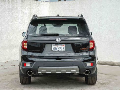 Used 2023 Honda Passport TrailSport image 7