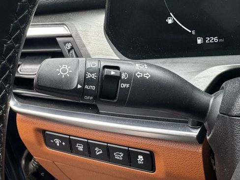 Used 2024 Kia Telluride SX X-Line AWD/4WD image 24