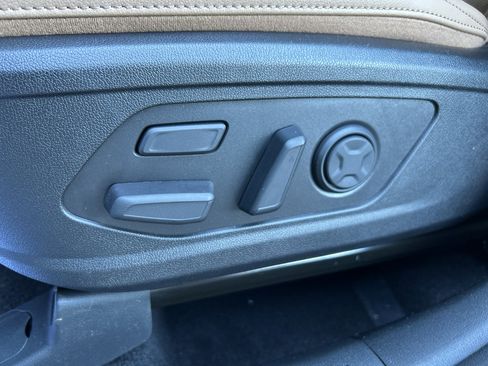 New 2026 Kia Sorento SX Prestige w/ Olive Brown Leather Package image 20