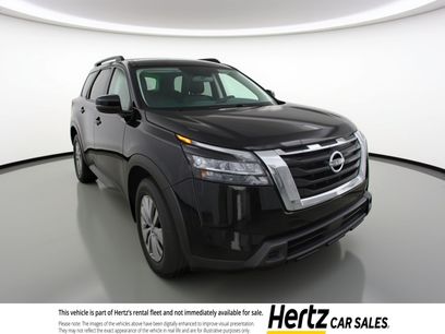 Used 2025 Nissan Pathfinder SV