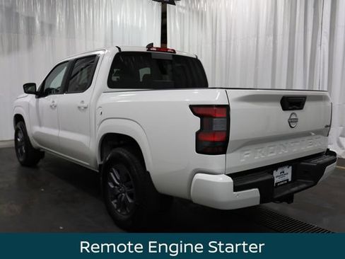 Certified 2025 Nissan Frontier SV w/ SV Convenience Package AWD/4WD image 5