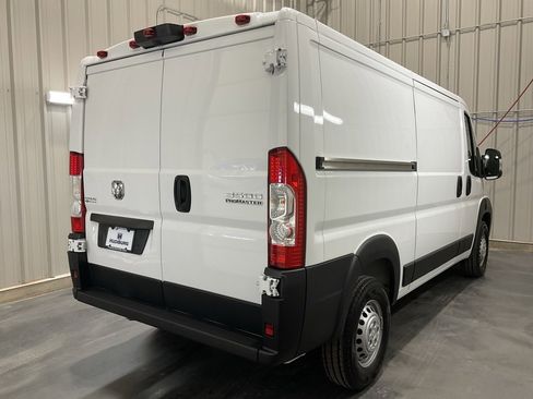 Used 2024 RAM ProMaster 3500 w/ Convenience Group image 22