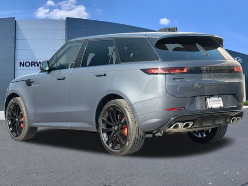 Used 2025 Land Rover Range Rover Sport Dynamic SE AWD/4WD image 6