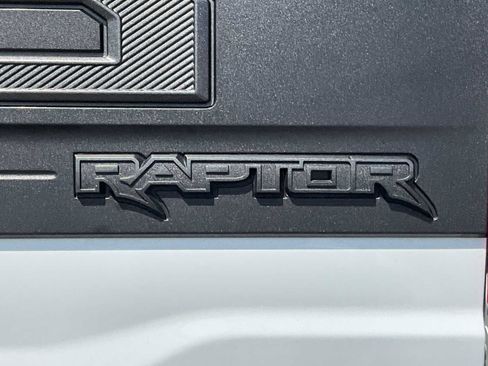 Used 2025 Ford F150 Raptor AWD/4WD image 37