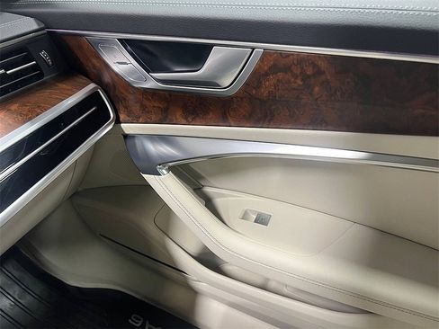 Used 2022 Audi A6 Premium Plus image 27