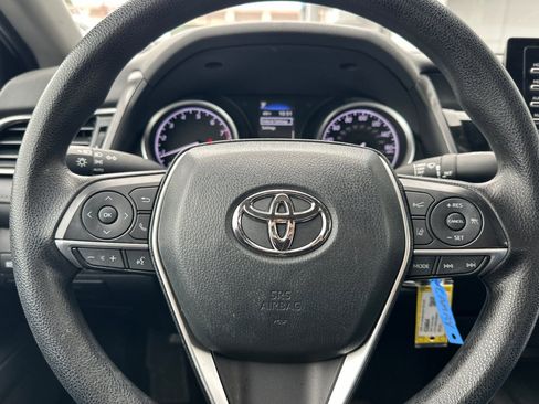 Used 2023 Toyota Camry LE image 21