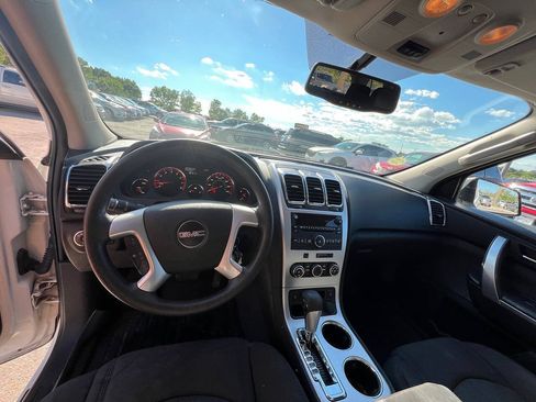 Used 2012 GMC Acadia SL FWD image 3