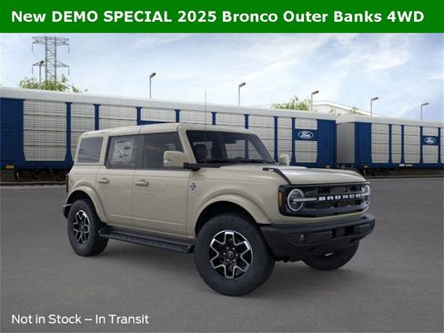 New 2025 Ford Bronco Outer Banks image 41