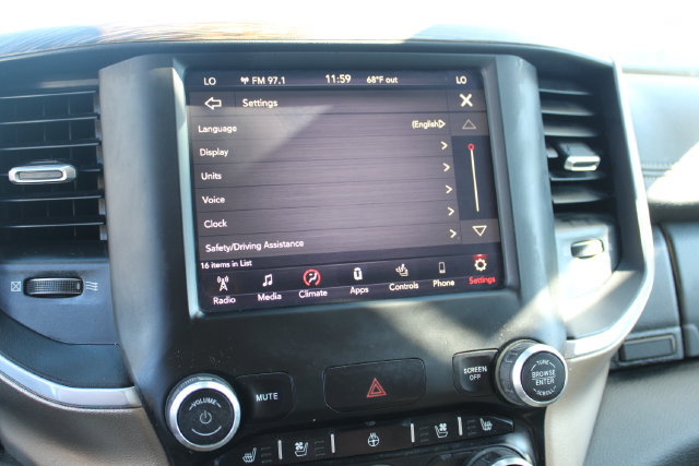 Used 2019 RAM 1500 Laramie AWD/4WD image 34
