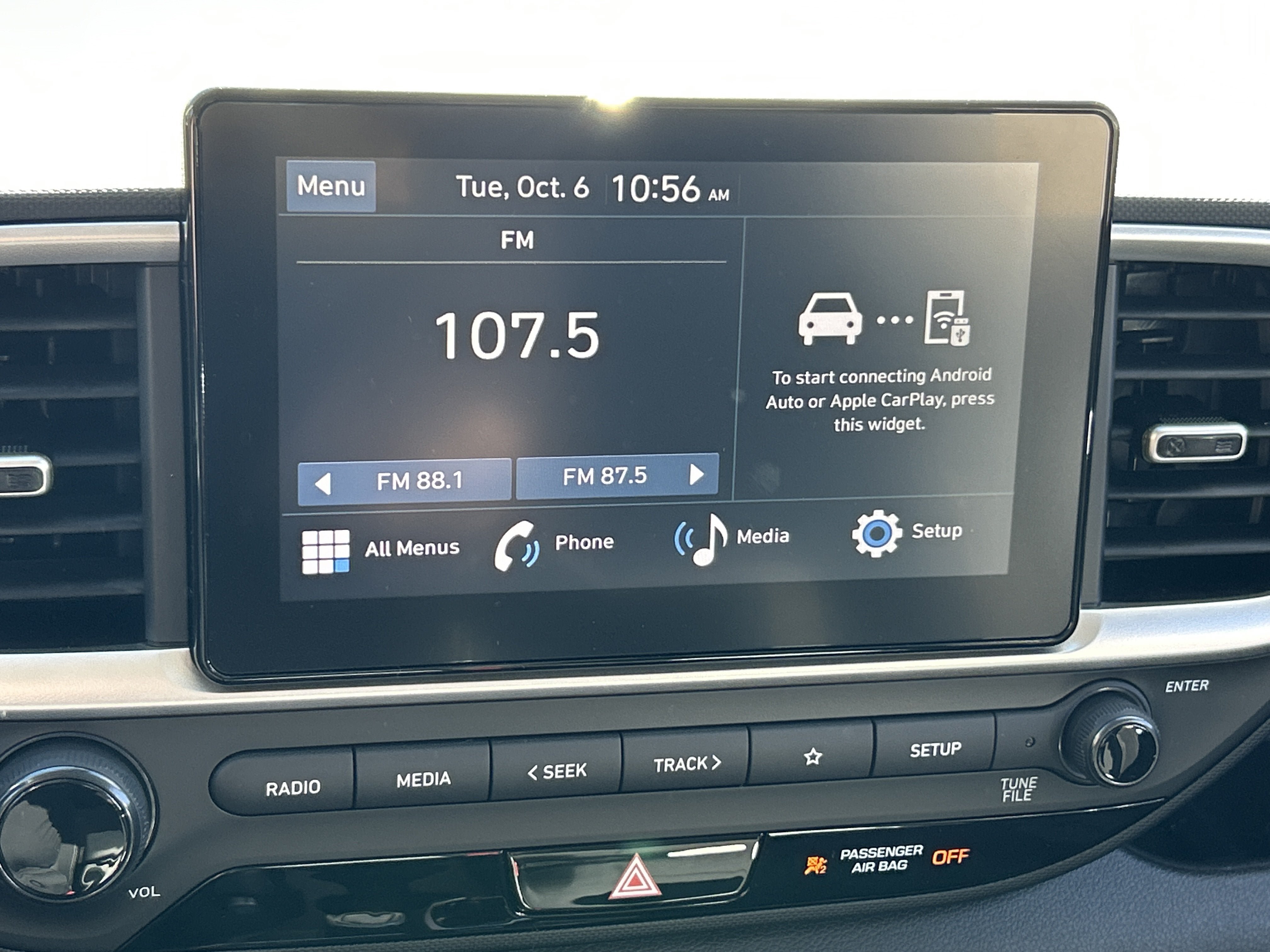 New 2026 Hyundai Venue SEL FWD image 23