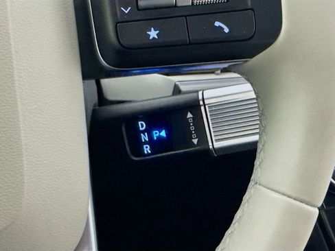 Used 2024 Hyundai Santa Fe Limited AWD/4WD image 21