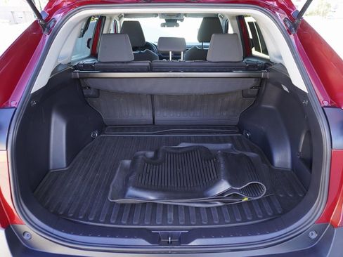 Used 2020 Toyota RAV4 XLE image 8