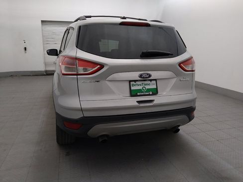 Used 2015 Ford Escape SE w/ Equipment Group 201A FWD image 6
