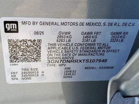 New 2026 Chevrolet Equinox EV LT image 15