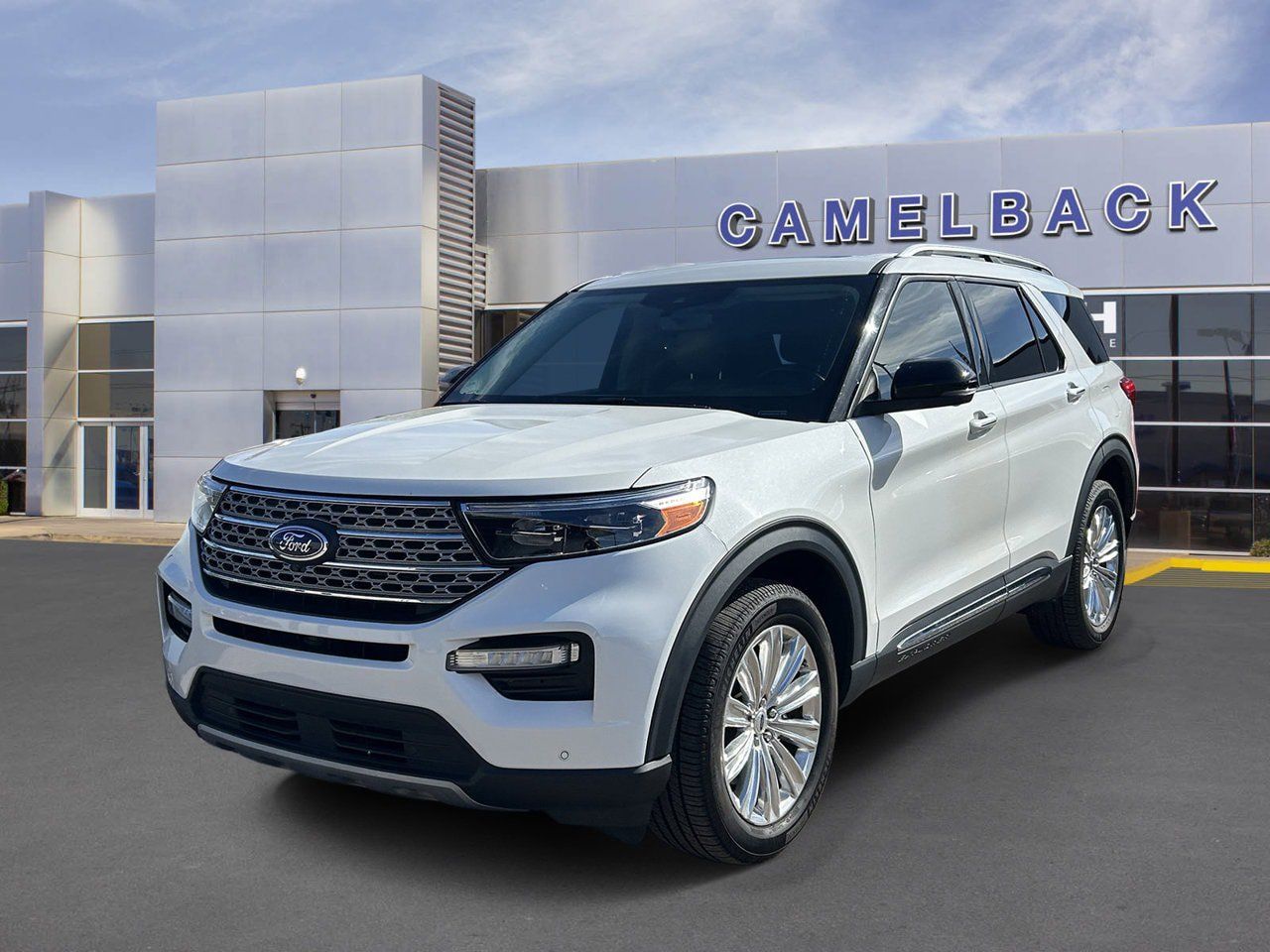 Used 2021 Ford Explorer Limited w/ Hybrid Equipment Group 310A AWD/4WD image 15