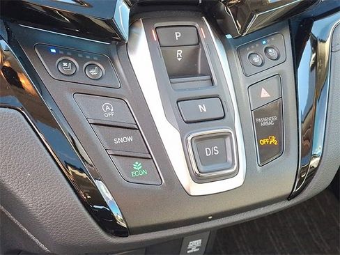 Used 2025 Honda Odyssey Elite image 13
