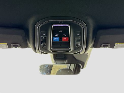 New 2025 Jeep Grand Cherokee Laredo image 23