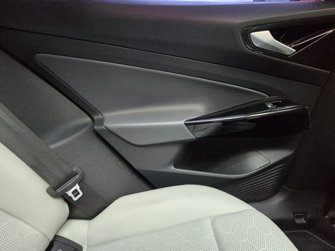 Used 2021 Volkswagen ID.4 Pro S image 24