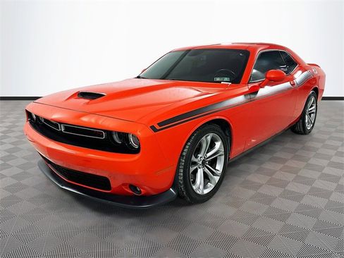 Used 2022 Dodge Challenger R/T image 3