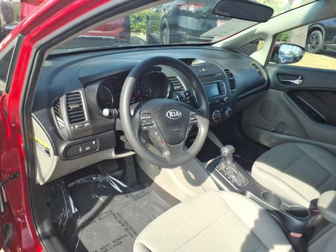 Used 2016 Kia Forte LX w/ LX Popular Plus Package image 13