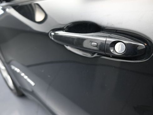 Used 2019 Jeep Compass Latitude w/ Popular Equipment Group image 32