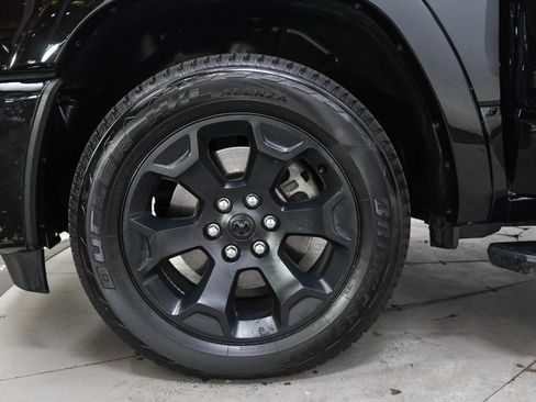 Used 2025 RAM 1500 Big Horn AWD/4WD image 30