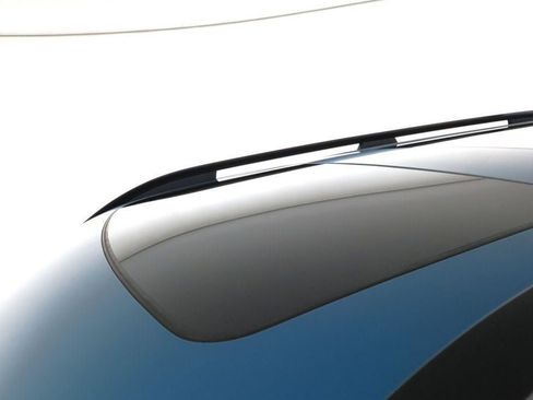 Used 2024 Kia EV9 GT-Line image 8