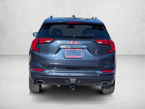 Used 2018 GMC Terrain Denali w/ Driver Alert Package II FWD image 7