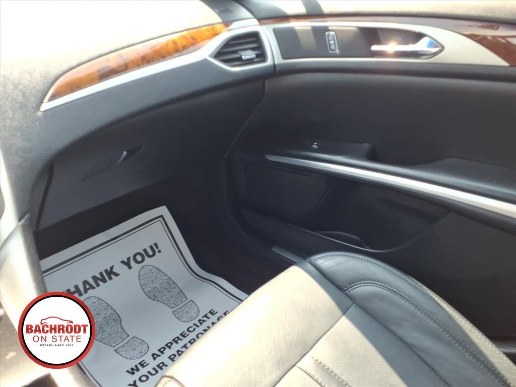 Used 2016 Lincoln MKZ w/ Equipment Group 300A Reserve FWD image 21
