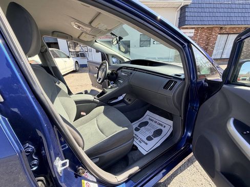 Used 2010 Toyota Prius Two image 31