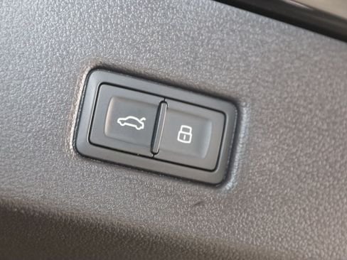 Used 2023 Audi S7 Prestige AWD/4WD image 55