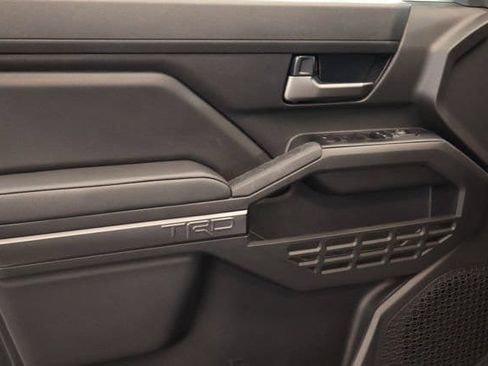 New 2025 Toyota Tacoma TRD Off-Road w/ TRD Off Road Upgrade Package AWD/4WD image 8
