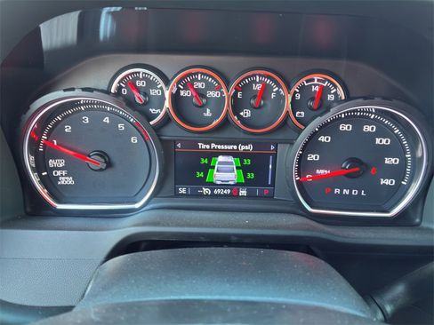 Used 2022 Chevrolet Silverado 1500 RST image 10