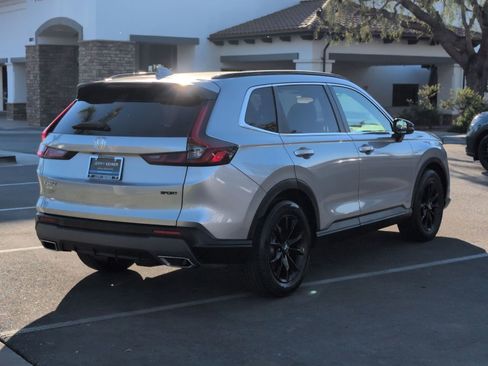 Used 2023 Honda CR-V Sport image 5