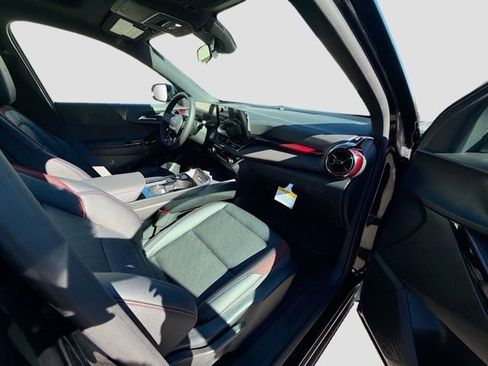 New 2026 Chevrolet Equinox RS w/ LPO, Floor Liner Package image 13